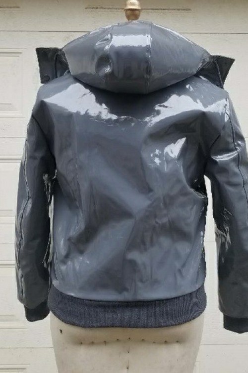lackina-lack-pilot-jacke-fuer-ihn-ohne-kapuzegraugr.m-6xl-l094-herren-jacke-500x750h.jpg Lackina-Lack Pilot Jacke für Ihn ohne Kapuze,grau,Gr.M-6XL